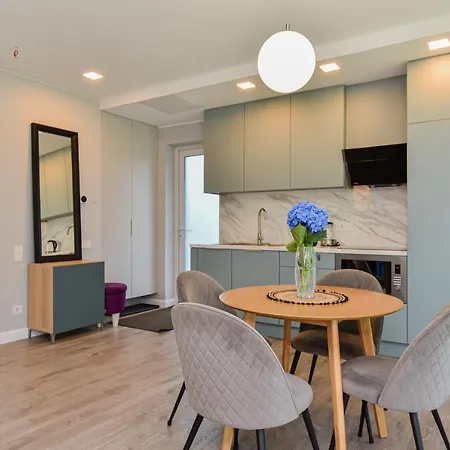 Genio Namas アパート *